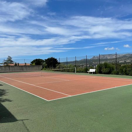Villa La Grande Bastide Piscine Et Tennis Collectif Каси Экстерьер фото